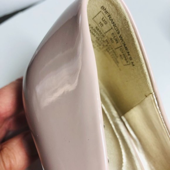 Bandolino Patent Wedge Pumps-Light Pink 10M - Picture 13 of 13